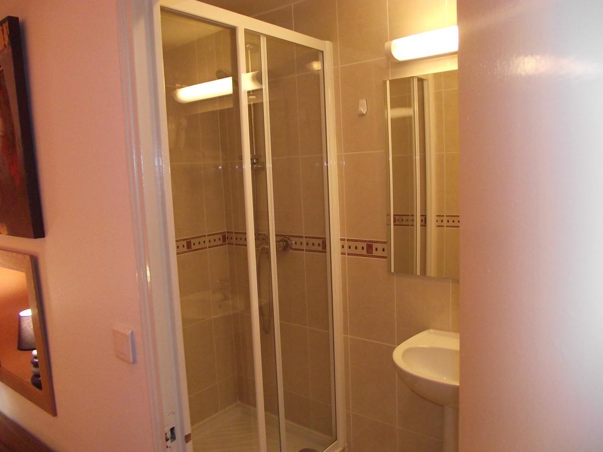 Le Nouvel Hotel Du Theatre Paříž Pokoj fotografie